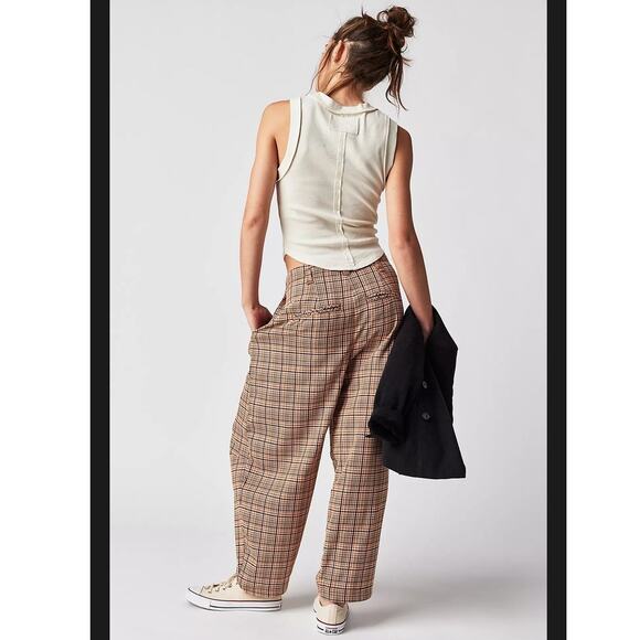 Free People Turning Point Barrel Leg Trousers Pants Neutral Combo Plaid Size 4 - Picture 9 of 14